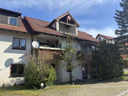 Außenansicht - Erdgeschosswohnung in 74535 Mainhardt mit 71m² kaufen