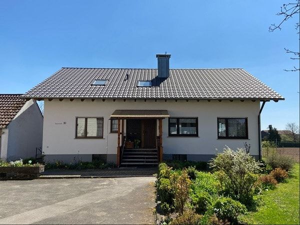 Zweifamilienhaus in 74424 Bühlertann mit 190m² günstig kaufen