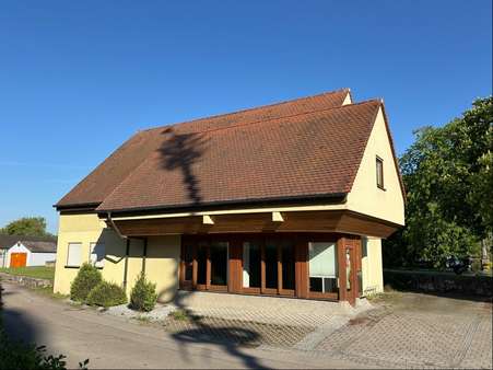 Außenansicht - Bürohaus in 74597 Stimpfach mit 120m² kaufen
