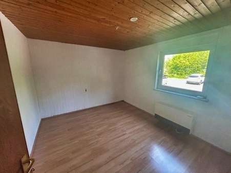 Schlafzimmer - Erdgeschosswohnung in 74523 Schwäbisch Hall mit 75m² kaufen