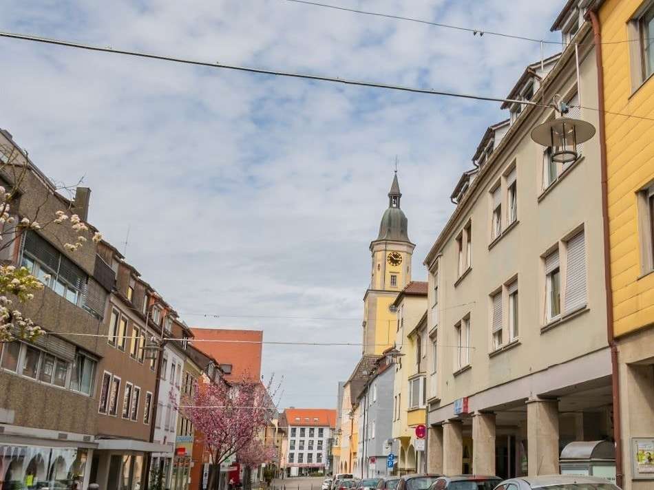 Außenansicht - Etagenwohnung in 74564 Crailsheim mit 100m² mieten
