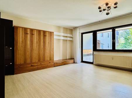 Wohn-/Schlafzimmer Wohn-/Schlafzimmer - Erdgeschosswohnung in 74564 Crailsheim mit 50m² kaufen