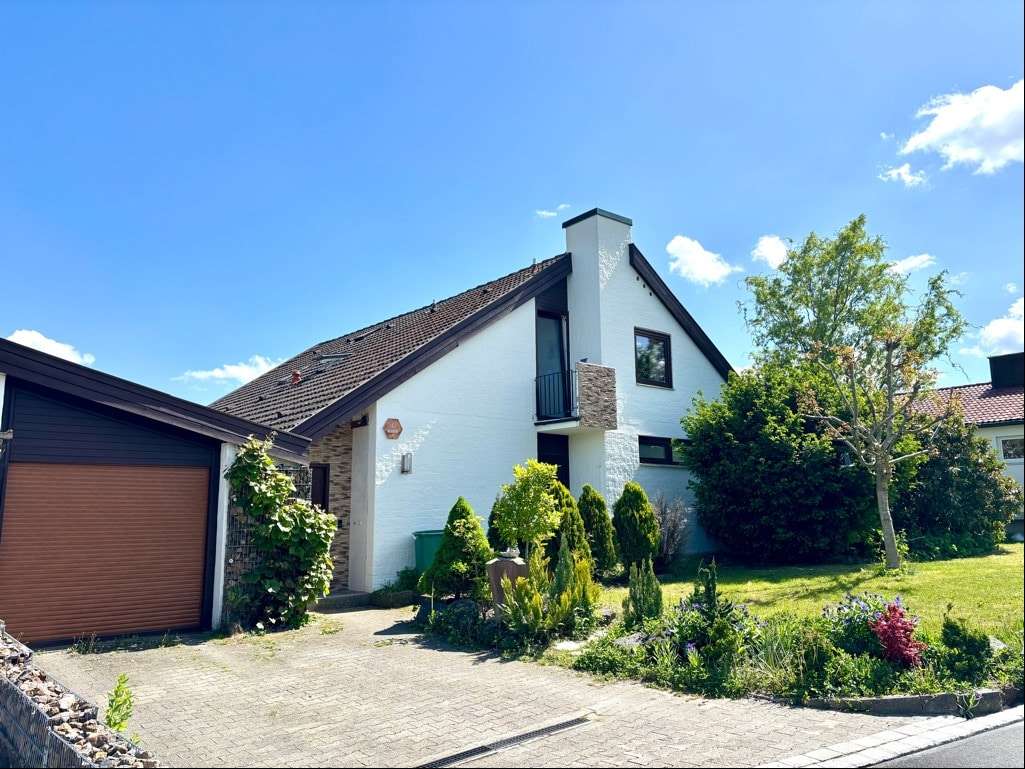 Außenansicht - Einfamilienhaus in 74589 Satteldorf mit 131m² kaufen