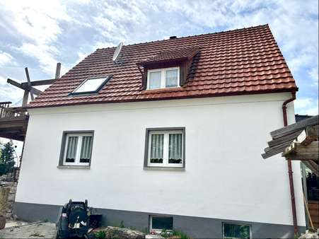 Außenansicht Außenansicht - Einfamilienhaus in 74564 Crailsheim mit 125m² kaufen