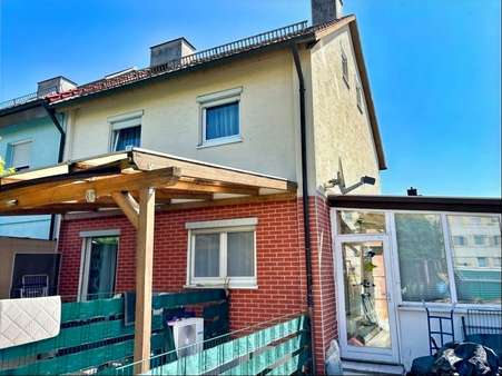 Außenansicht - Reihenendhaus in 74564 Crailsheim mit 74m² kaufen