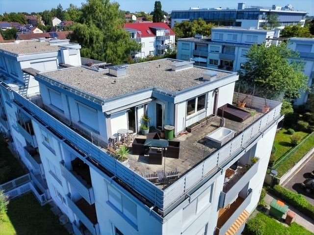 Außenansicht - Dachgeschosswohnung in 74523 Schwäbisch Hall mit 65m² kaufen