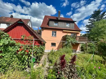 Solides Zuhause in sonniger Lage mit Potenzial... 