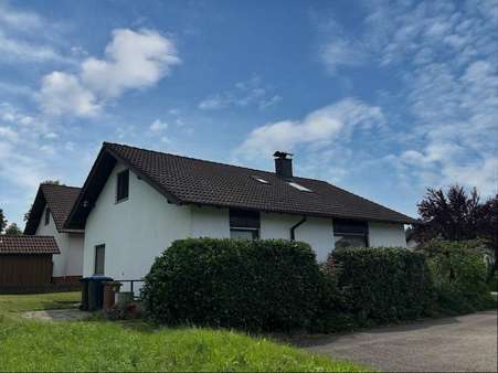 Ansicht - Einfamilienhaus in 74420 Oberrot mit 151m² kaufen