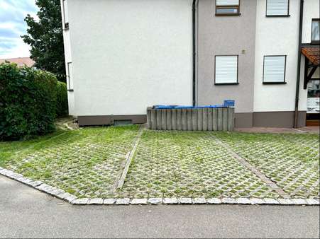 zwei PKW- Stellplätze - Dachgeschosswohnung in 74572 Blaufelden mit 58m² mieten