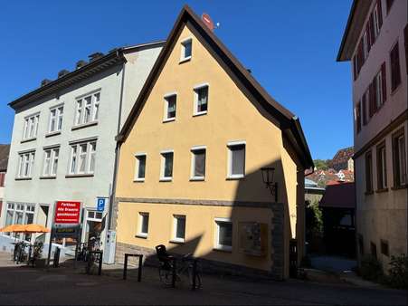 Außenansicht Außenansicht - Einfamilienhaus in 74523 Schwäbisch Hall mit 200m² kaufen