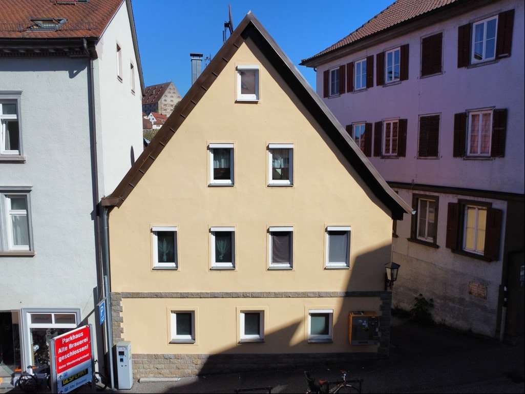 Außenansicht Außenansicht - Einfamilienhaus in 74523 Schwäbisch Hall mit 200m² kaufen
