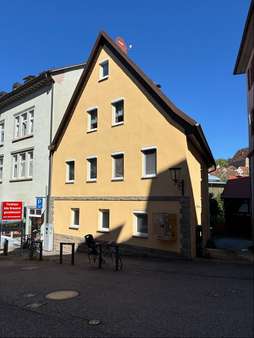 Außenansicht Außenansicht - Einfamilienhaus in 74523 Schwäbisch Hall mit 200m² kaufen