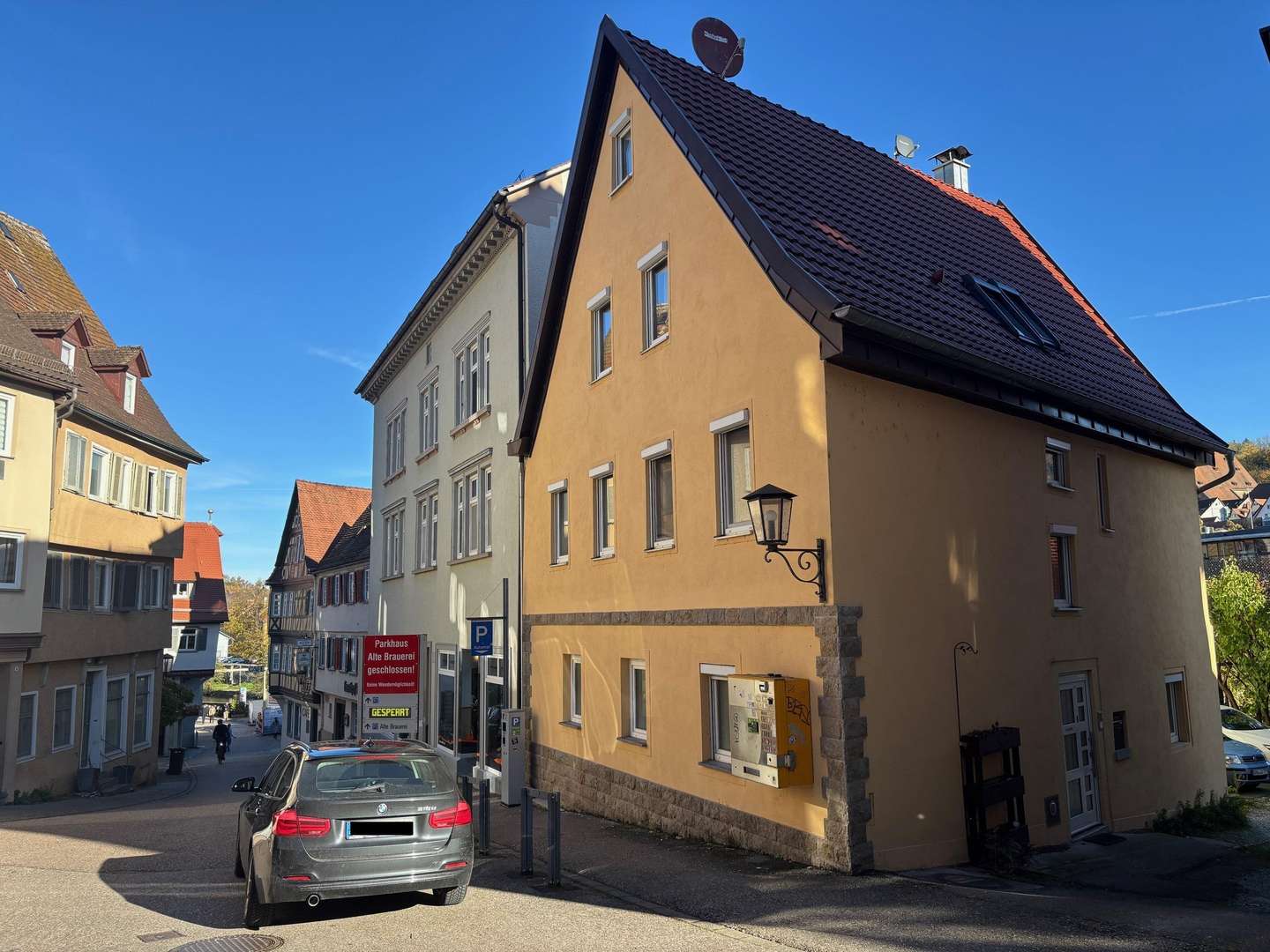 Aussenansicht Richtung Stadt Aussenansicht Richtung Stadt - Einfamilienhaus in 74523 Schwäbisch Hall mit 200m² kaufen