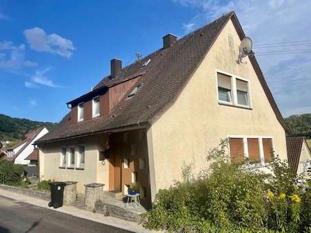 Ansicht - Zweifamilienhaus in 74547 Untermünkheim mit 145m² kaufen