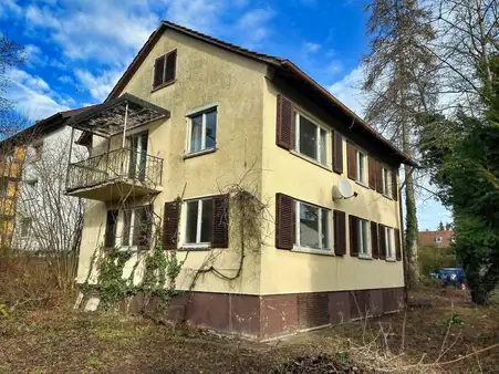 In sehr beliebter 
Wohnlage ...