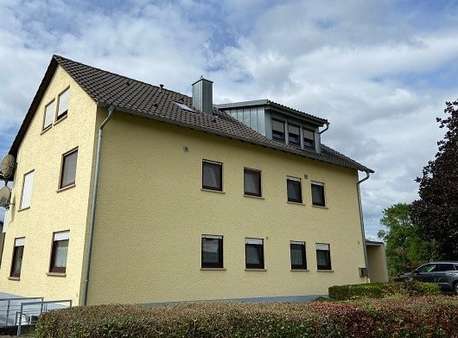 Außenansicht - Dachgeschosswohnung in 74532 Ilshofen mit 67m² kaufen