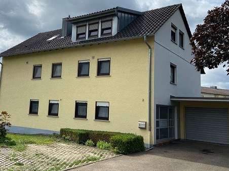 Außenansicht - Dachgeschosswohnung in 74532 Ilshofen mit 67m² kaufen