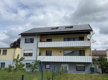 Außenansicht - Dachgeschosswohnung in 74532 Ilshofen mit 67m² kaufen