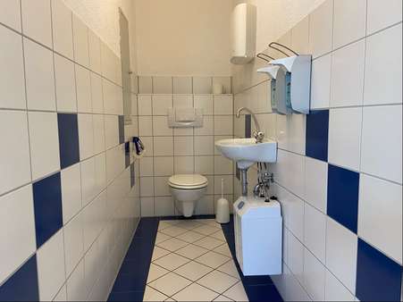 WC - Ladenlokal in 74564 Crailsheim mit 65m² mieten