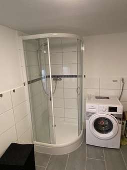 EG Bad mit Dusche und Waschmaschinenanschluss - Einfamilienhaus in 74420 Oberrot mit 200m² kaufen