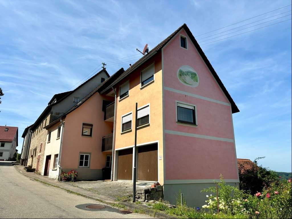 Außenansicht - Doppelhaushälfte in 74595 Langenburg mit 113m² kaufen