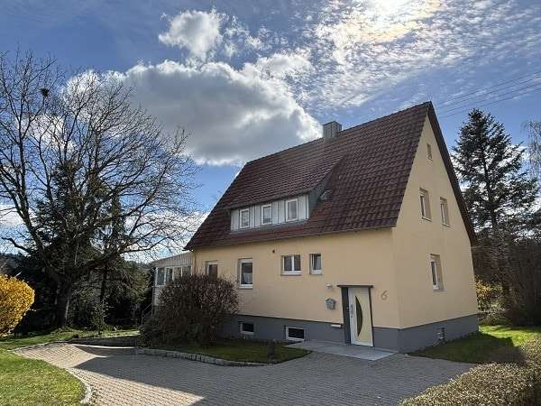 Außenansicht - Zweifamilienhaus in 74541 Vellberg mit 134m² kaufen