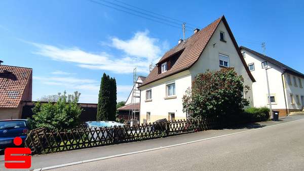 Ansicht von Straße - Einfamilienhaus in 74214 Schöntal mit 98m² kaufen
