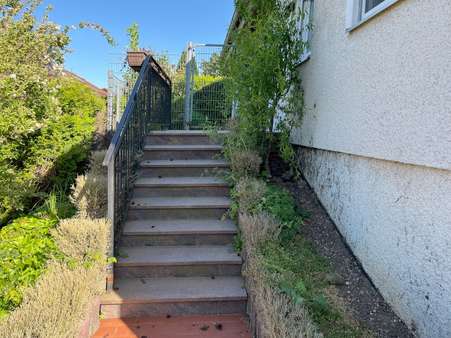 Zugang zum Haus - Einfamilienhaus in 74626 Bretzfeld mit 187m² kaufen