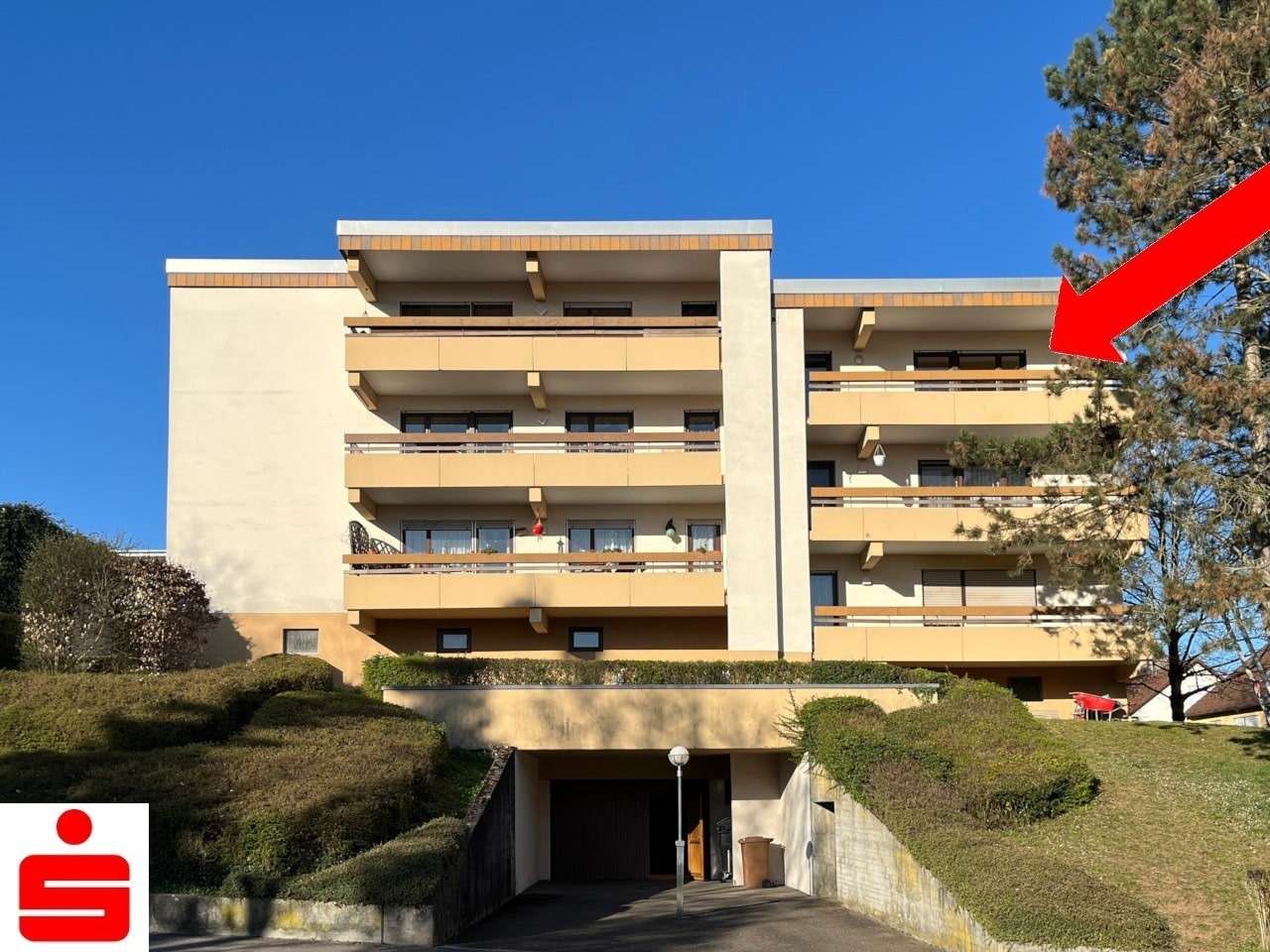 Hausansicht Hausansicht - Etagenwohnung in 74613 Öhringen mit 66m² kaufen