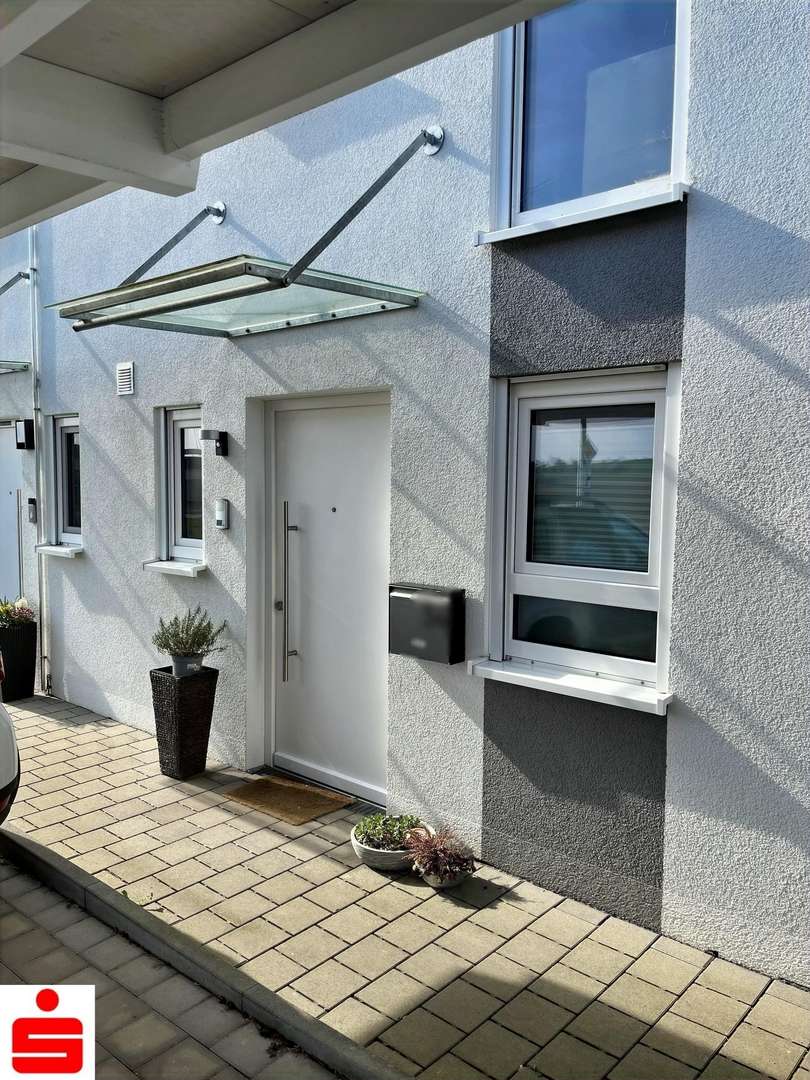 Wohnungseingang - Wohnung in 74613 Öhringen mit 116m² kaufen