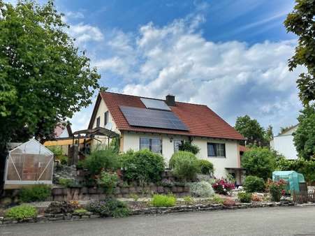 Außenansicht - Einfamilienhaus in 74639 Zweiflingen mit 155m² kaufen
