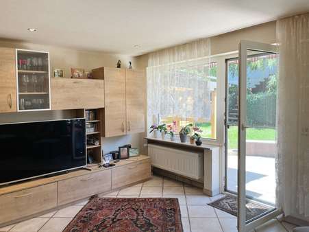 Wohnen / Essen Wohnen / Essen - Doppelhaushälfte in 74613 Öhringen mit 115m² kaufen