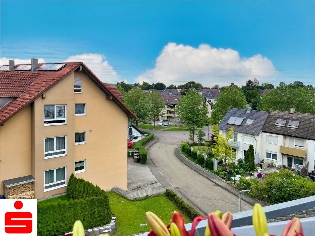 Aussicht von der Dachterrasse - Dachgeschosswohnung in 74613 Öhringen mit 94m² kaufen