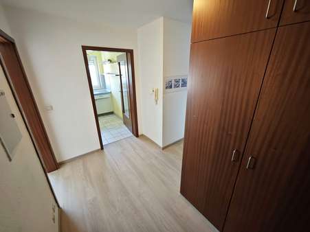 Eingangsbereich Eingangsbereich - Etagenwohnung in 74653 Ingelfingen mit 58m² kaufen