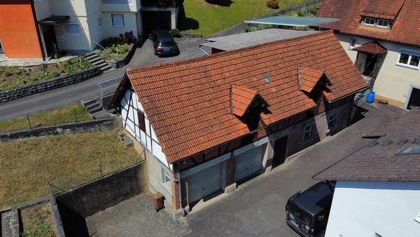 Scheune mit Garagen Scheune mit Garagen - Bauernhaus in 74653 Künzelsau mit 153m² kaufen
