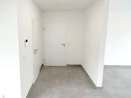 Eingang - Dachgeschosswohnung in 74214 Schöntal mit 66m² kaufen