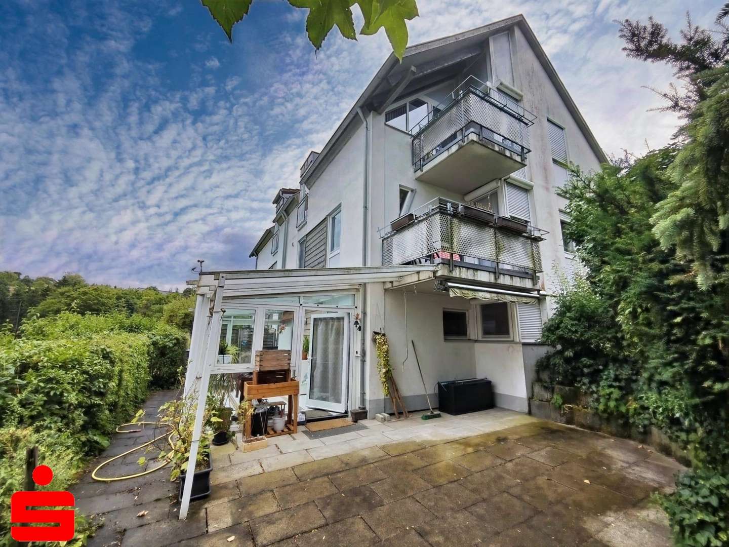 Ansicht Haus von unten - Doppelhaushälfte in 74677 Dörzbach mit 123m² kaufen