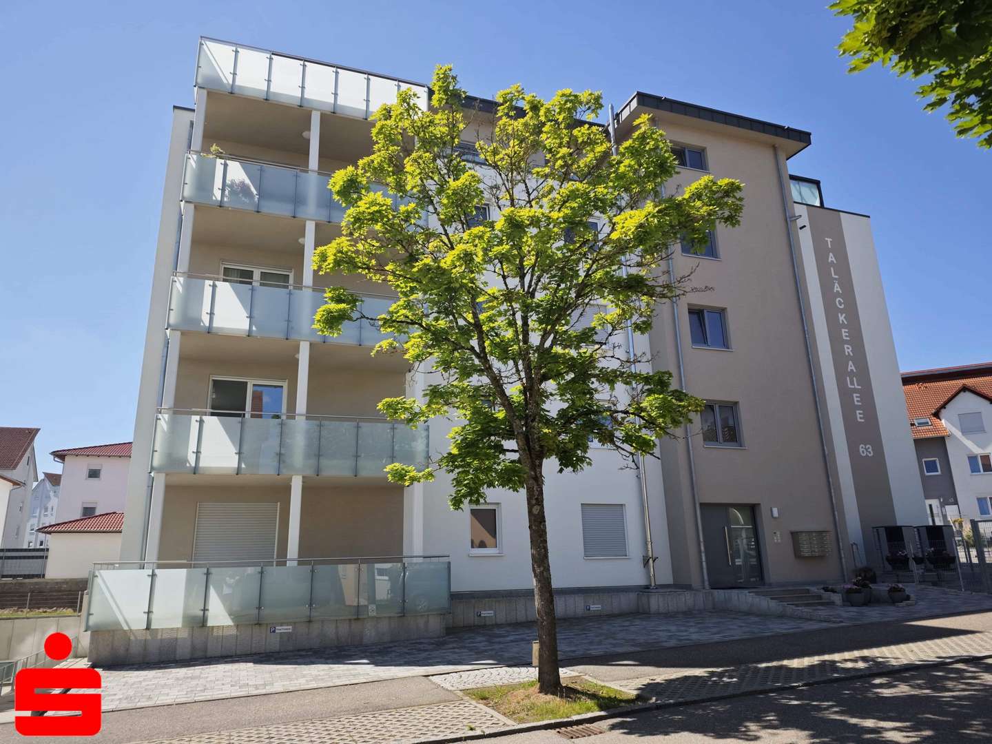 Haus von Straße - Etagenwohnung in 74653 Künzelsau mit 94m² kaufen