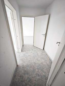 Diele zur Küche Diele zur Küche - Etagenwohnung in 74653 Künzelsau mit 65m² kaufen