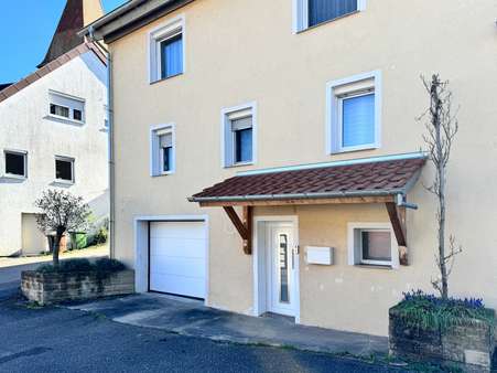 Hausansicht - Einfamilienhaus in 74626 Bretzfeld mit 108m² kaufen