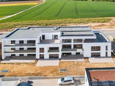 Außenansicht - Etagenwohnung in 74613 Öhringen mit 115m² kaufen