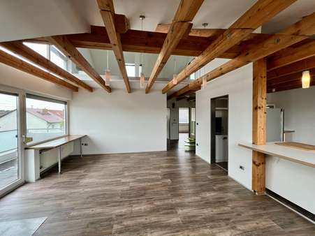 OG Wohn-/Essbereich - Maisonette-Wohnung in 89233 Neu-Ulm mit 105m² kaufen