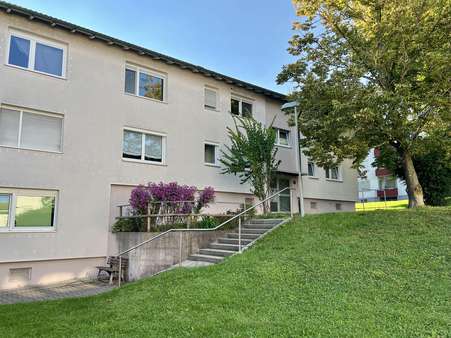 Ansicht zum Hauseingang Ansicht zum Hauseingang - Etagenwohnung in 89075 Ulm mit 71m² kaufen