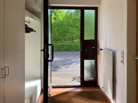Eingang - Reihenmittelhaus in 89233 Neu-Ulm mit 142m² kaufen
