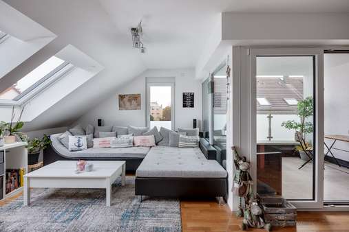 Wohnen - Dachgeschosswohnung in 89233 Neu-Ulm mit 92m² kaufen