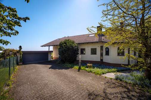 Ansicht Nordwest - Einfamilienhaus in 89608 Griesingen mit 303m² kaufen