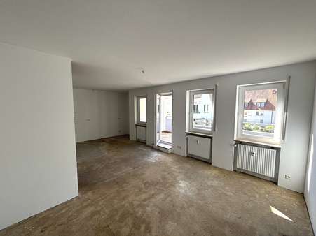 Wohn- & Schlafzimmer - Etagenwohnung in 89143 Blaubeuren mit 39m² kaufen