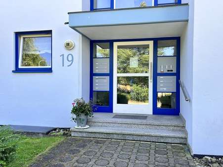 Hauseingang - Etagenwohnung in 89079 Ulm mit 60m² kaufen