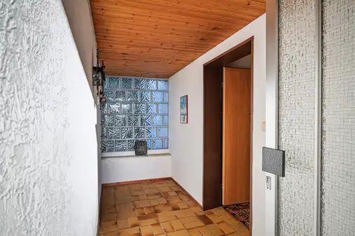 Großzügiges Einfamilienhaus mit großem Garten und viel Potenzial in Dellmensingen