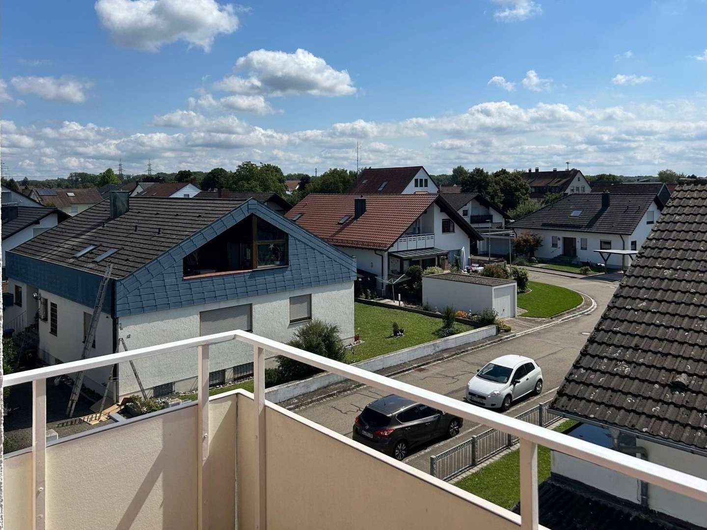 Ausblick Balkon - Dachgeschosswohnung in 89186 Illerrieden mit 92m² kaufen